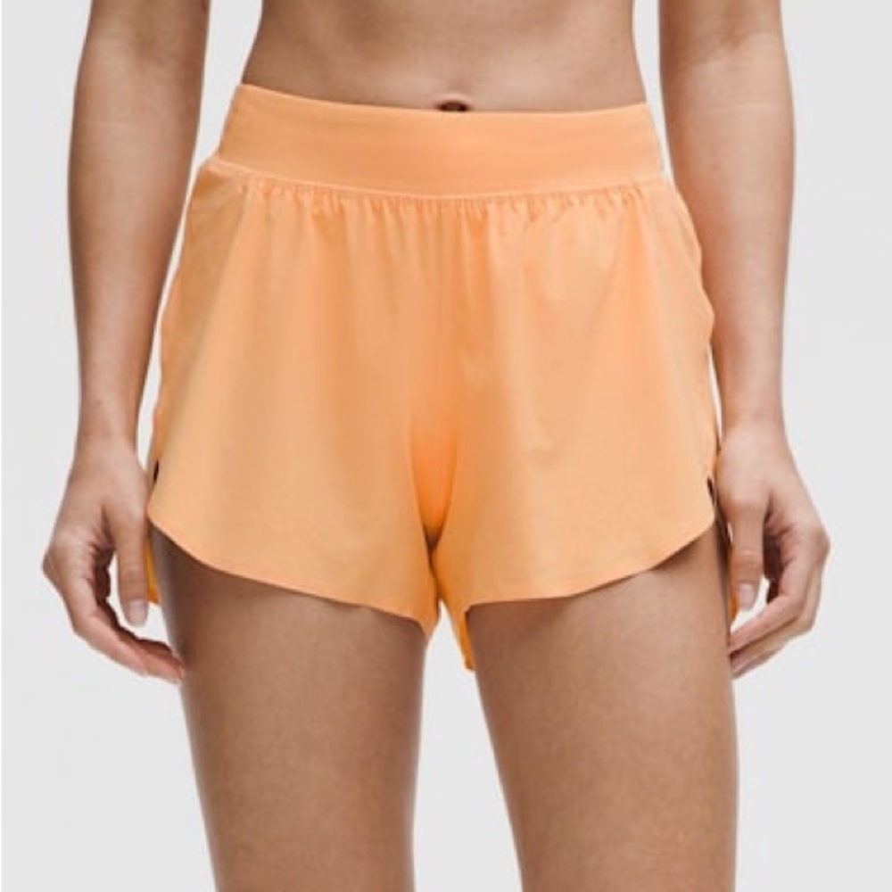 ✨Lululemon Fast & Free High-Rise Classic-Fit Split Short 3" - size 12✨